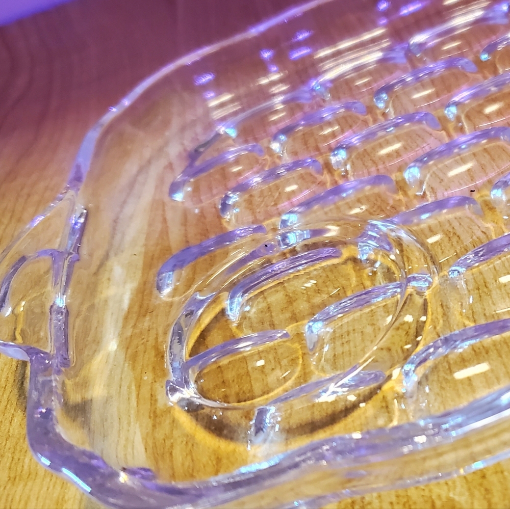 Vintage Yorktown (Colonial) by FEDERAL GLASS snack tray, set of 3 - Picture 7 of 10